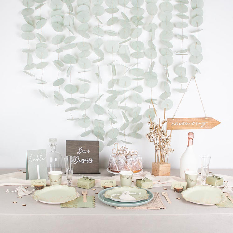 Pochons en lin: Élégants, ces pochons vous accompagnent avec style.