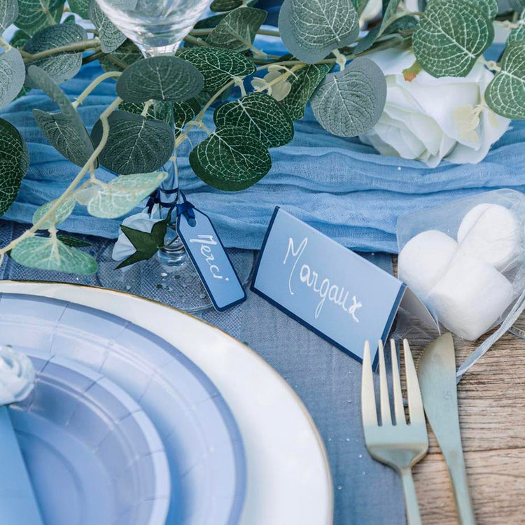 Set de 10 marque-places bleu orage et marine, une finition soignée