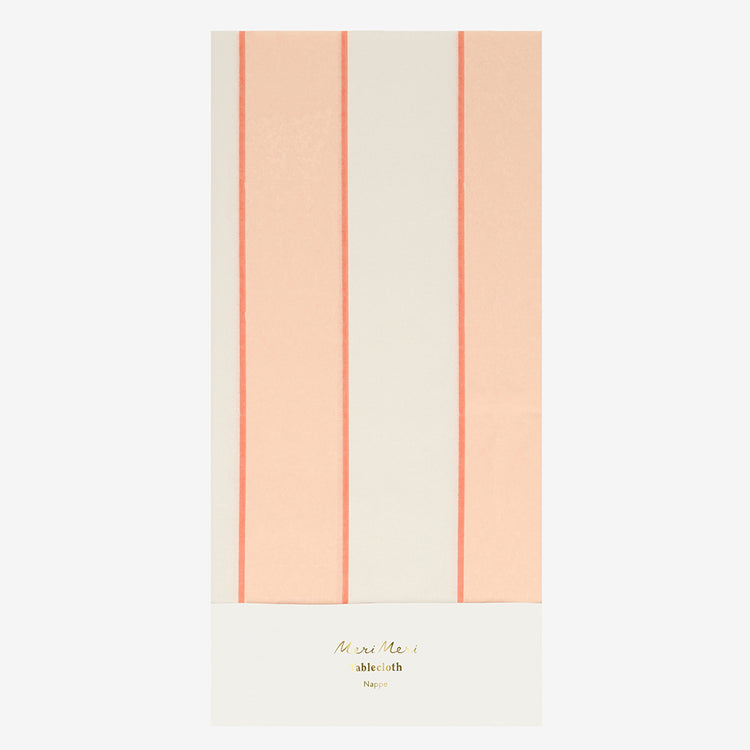 Ajoutez une touche douce avec cette nappe à rayures roses