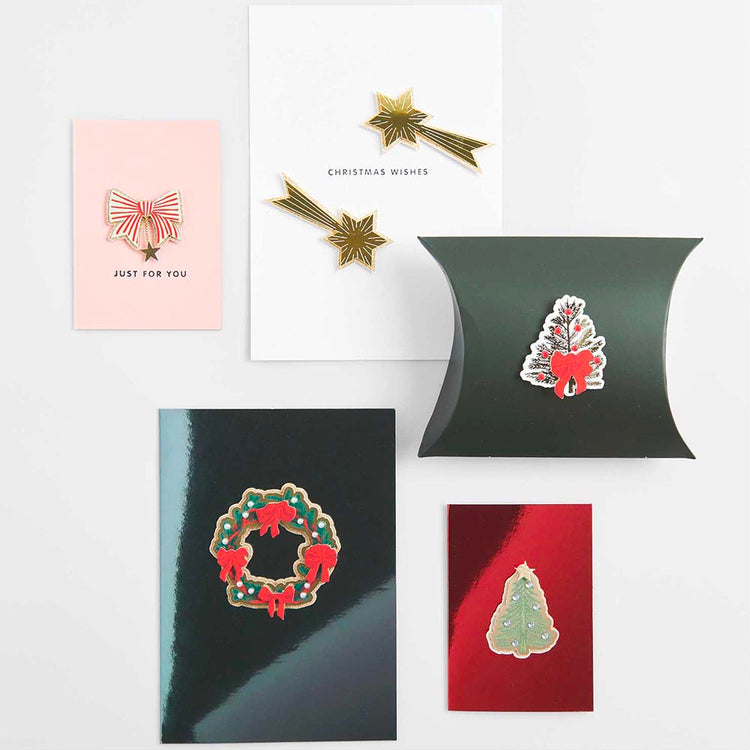 6 noeuds autocollants rouges et dorés pour boîte cadeau