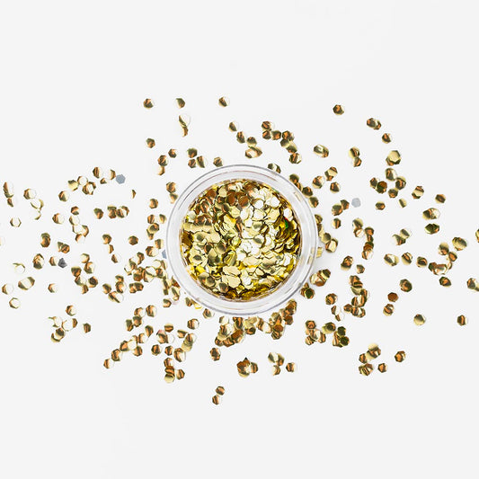 Paillettes dorées visage et corps : maquillage facile