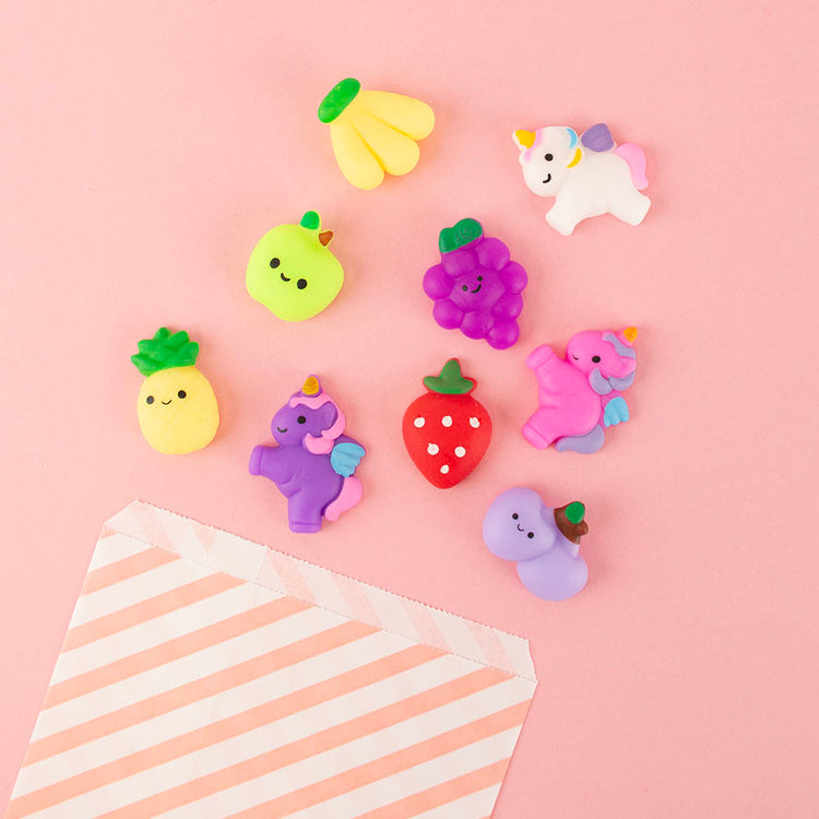 Mini squishy licorne à glisser dans une piñata ou un sac cadeau