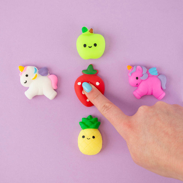 Jouet squishy licorne mignon pour activitĂ© ou dĂ©co dâanniversaire