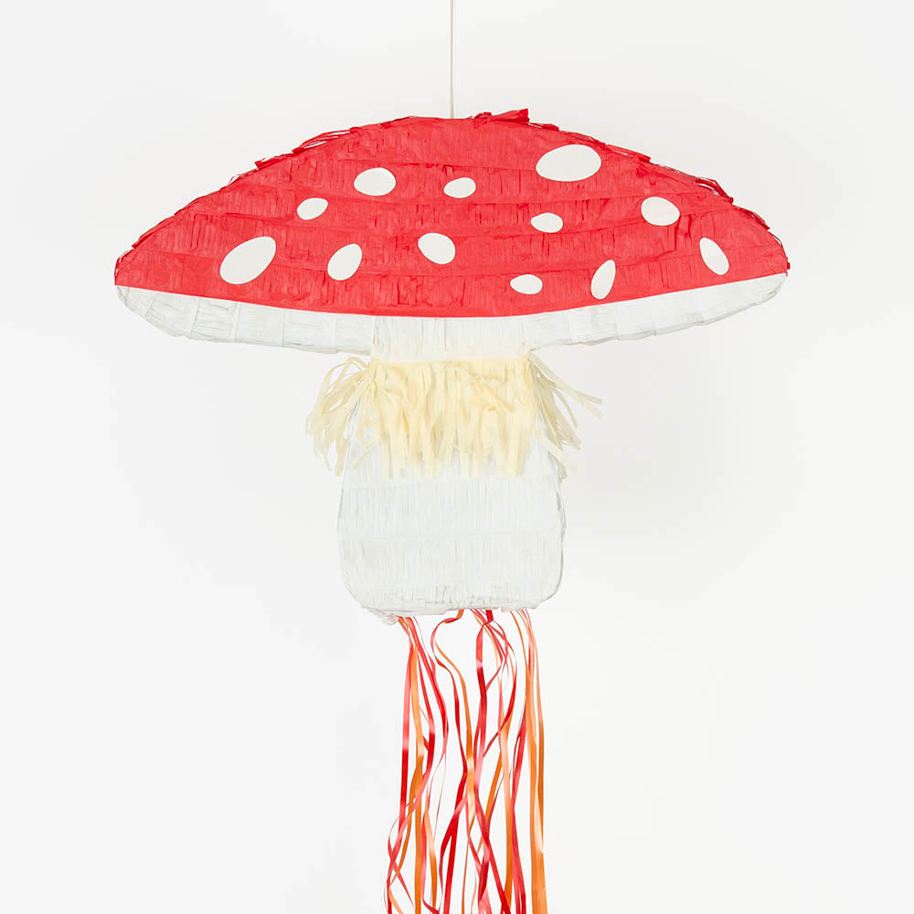 Pinata gros champignon : animation anniversaire animaux de la foret