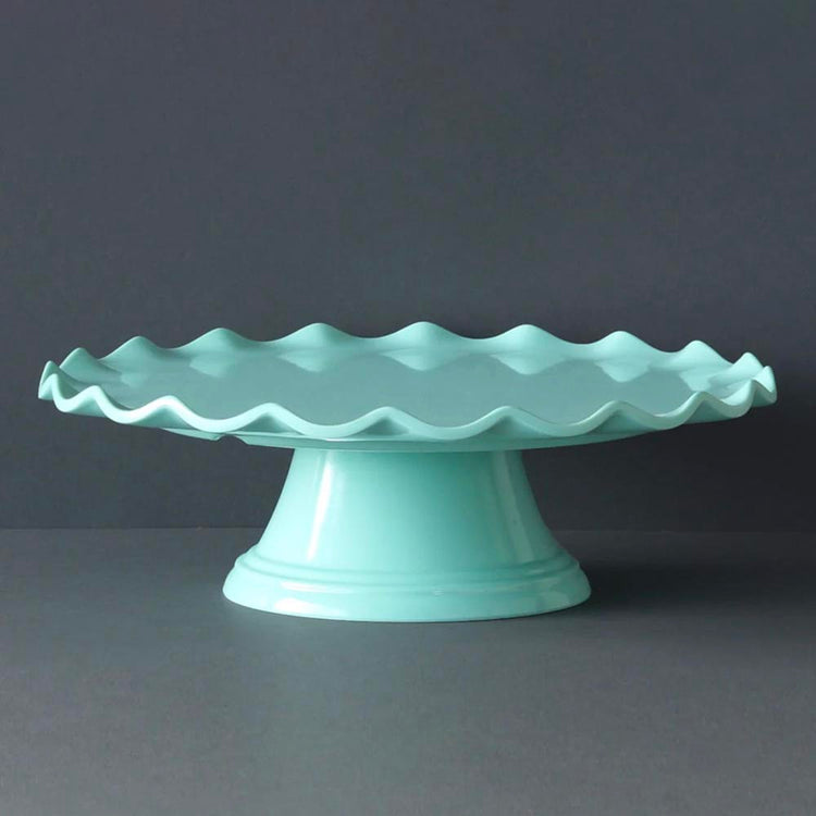 Présentation gâteau pour table de fête d'anniversaire