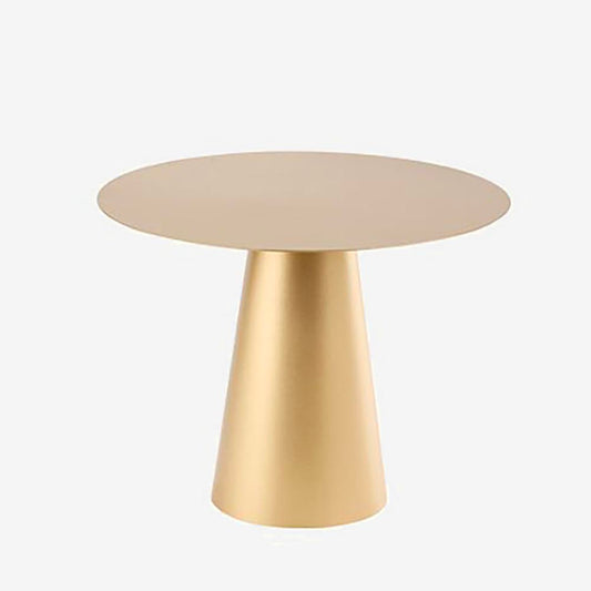 Présentoir à gâteau sur pied doré : decor gateau mariage