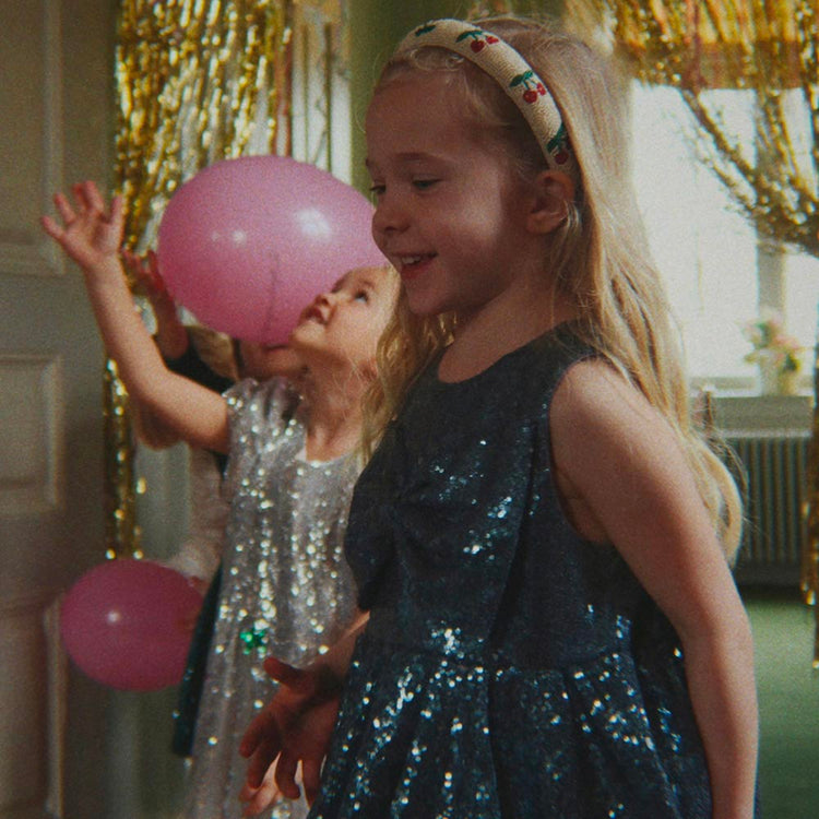 Robe disco étoiles multicolores : cadeau enfant