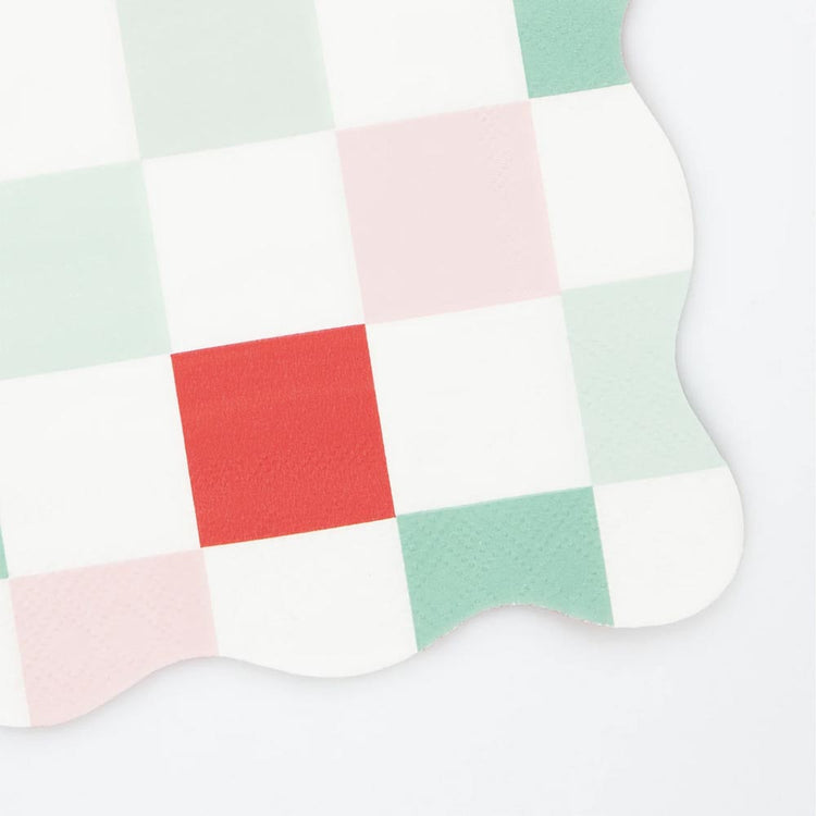 16 serviettes en papier à carreaux pour deco de table noel