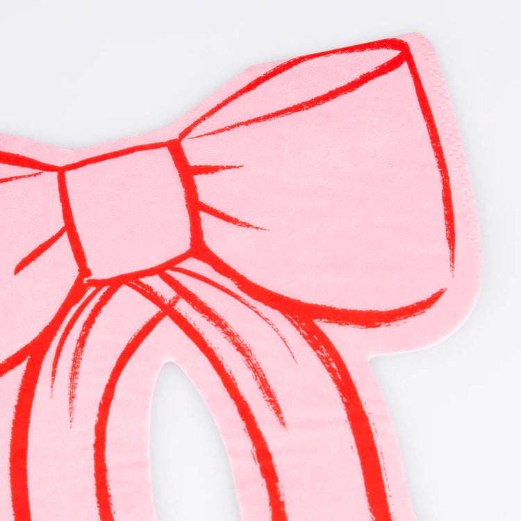 Serviettes roses Ă nĆuds, Ă©lĂ©gance pour table dâanniversaire