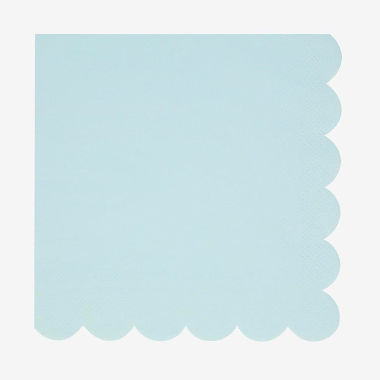Idéales pour une baby shower ou un mariage, ces serviettes bleu ciel sublimeront votre déco