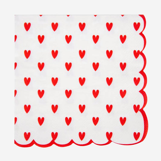 Serviettes cœurs rouges pour fête d’amour ou dîner festif