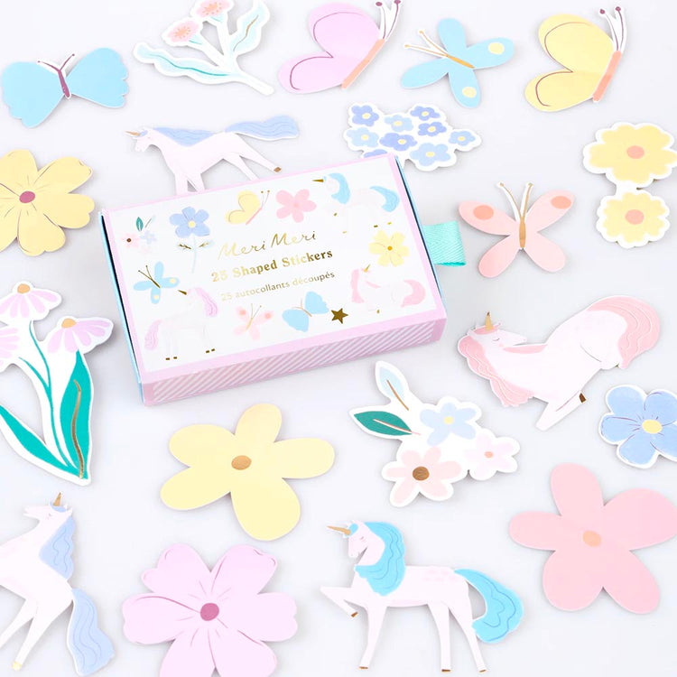 Autocollants licorne pour invitations ou déco de rêve