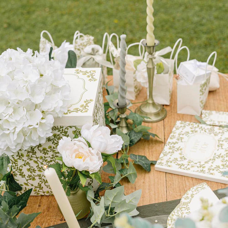 Urne 'Merci' botanica, parfaite pour une réception élégante