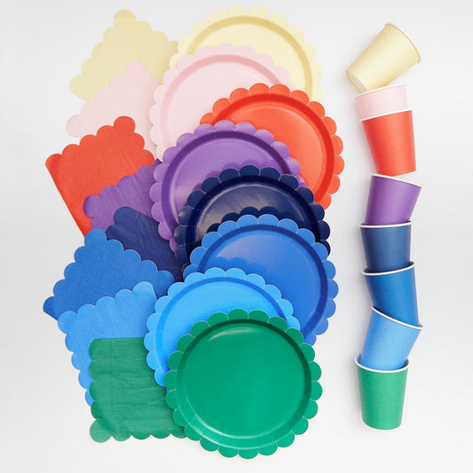 Serviettes papier multico pour table festive