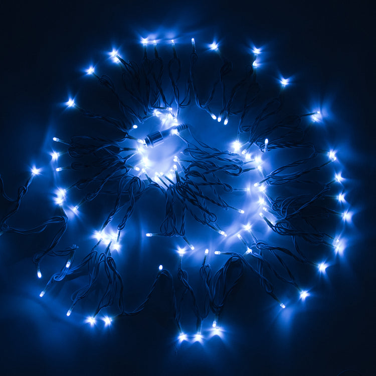 Comment éclaire la guirlande led lumineuse lumière blanche ?