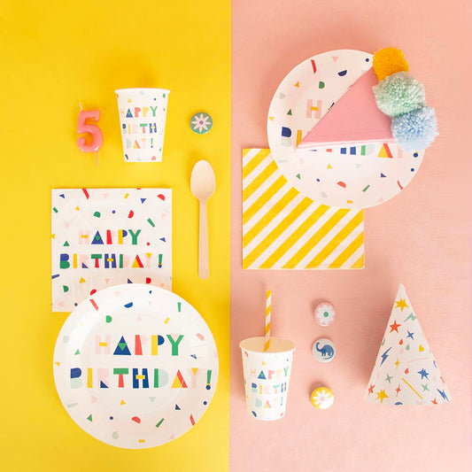 20 serviettes Happy Birthday et cotillons : deco anniversaire adulte