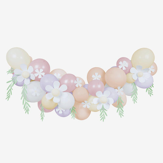 Arche de ballon fleurs pastel pour anniversaire fille theme vaiana