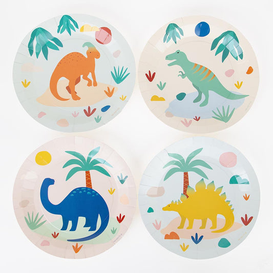 Idee decoration de table anniversaire dinosaure : 8 assiettes dino