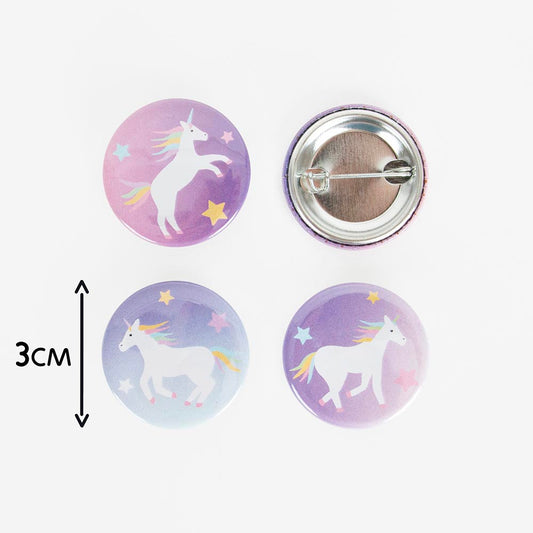 1 badge licorne galactique à glisser dans pochette cadeau invités