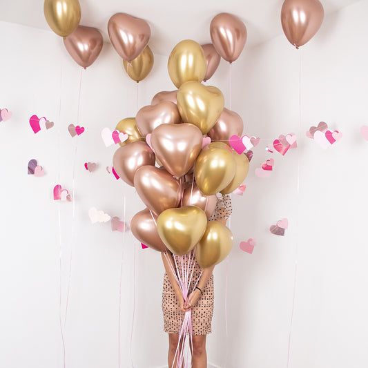 Deco evjf avec grappe de ballons coeurs