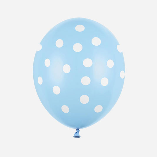 Ballons bleus à pois blancs : decoration baby shower garçon