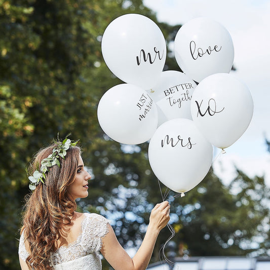 Decoration mariage ou voiture de mariés : ballons message mariage