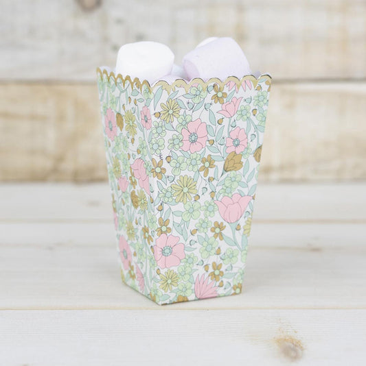 Boites à pop corn liberty pastel pour decoration baby shower fille