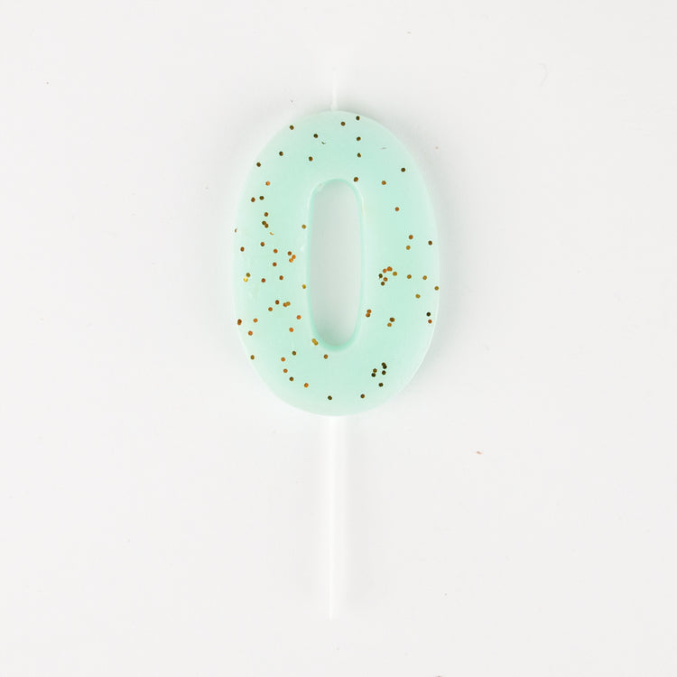 Bougie anniversaire 0 bleu pastel Meri Meri pour anniversaire 10 ans.