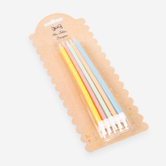 des bougies pastels pour décorer un gateau d'anniversaire My little day