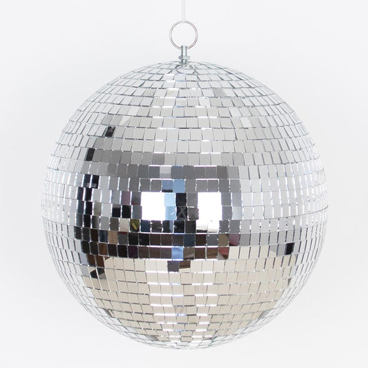 Boule à facettes argentée pour décoration de fête anbiance disco