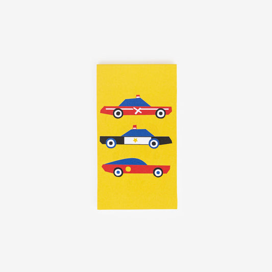 Cadeau pochette surprise anniversaire enfant voiture : un mini carnet voitures