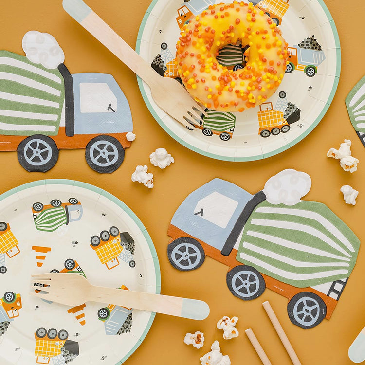 Idée de decoration de table pour anniversaire chantier pour enfant