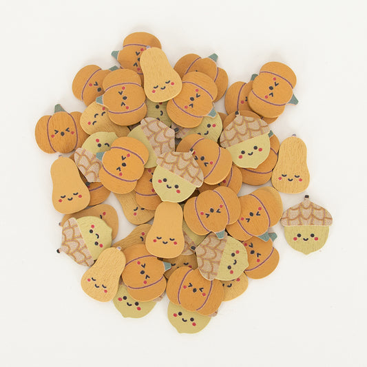 Déco de table : confettis en bois citrouille et gland pour une fête en automne