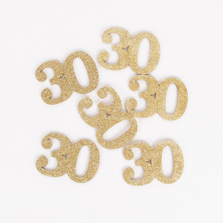 Confettis en bois paillertés pour déco anniversaire 30 ans