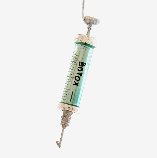 Idee decoration sapin de noel drole et originale : seringue de botox