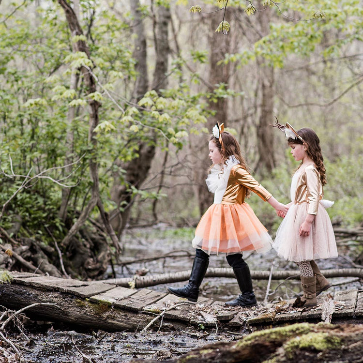 Fille déguisement renard et cerf: idée deguisement halloween et anniversaire