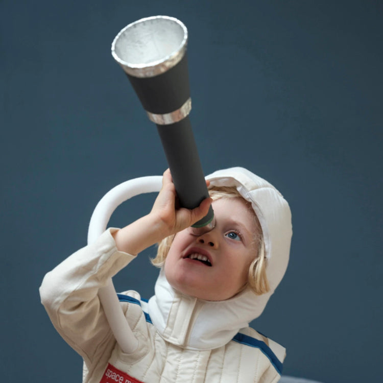 Déguisement astronaute garçon pour fête d'anniversaire