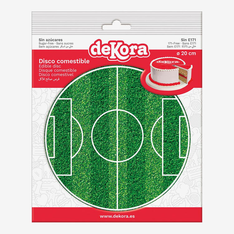 Gateau anniversaire terrain de foot avec disque azyme comestible