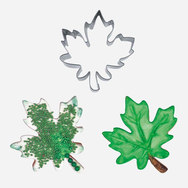 Emporte piece pour décoration gateau anniversaire feuille d'erable