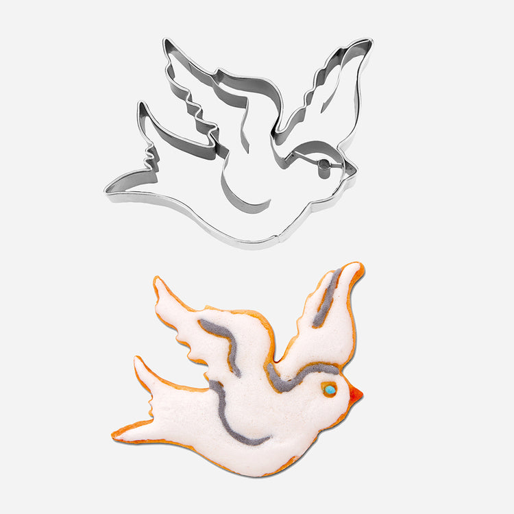 Emporte pièce decoration gateau d'anniversaire forme d'oiseau