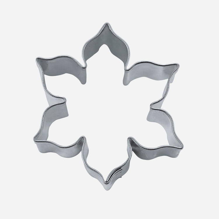 Emporte piece en forme de narcisse pour decoration gateau anniversaire