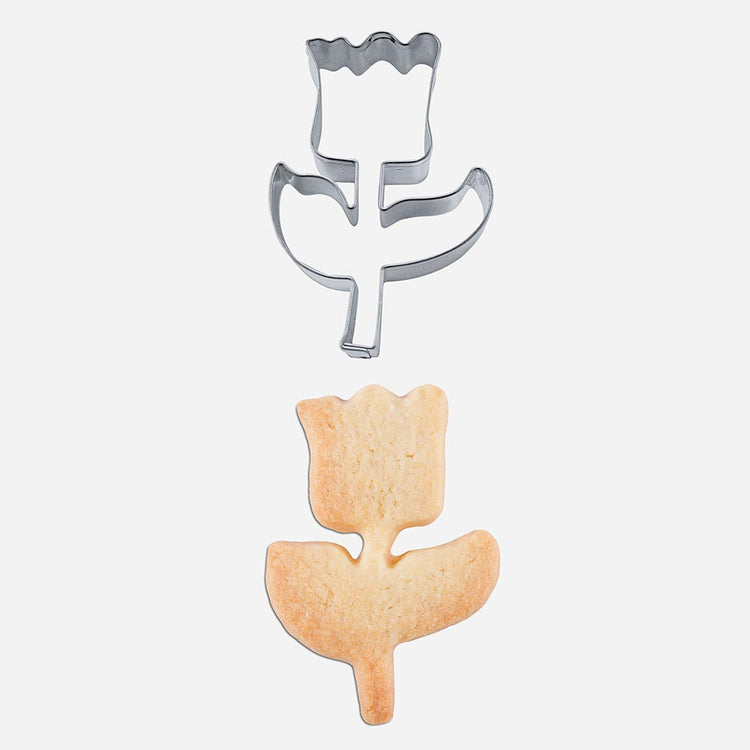 Emporte piece tulipe pour decoration gateau anniversaire fleurs
