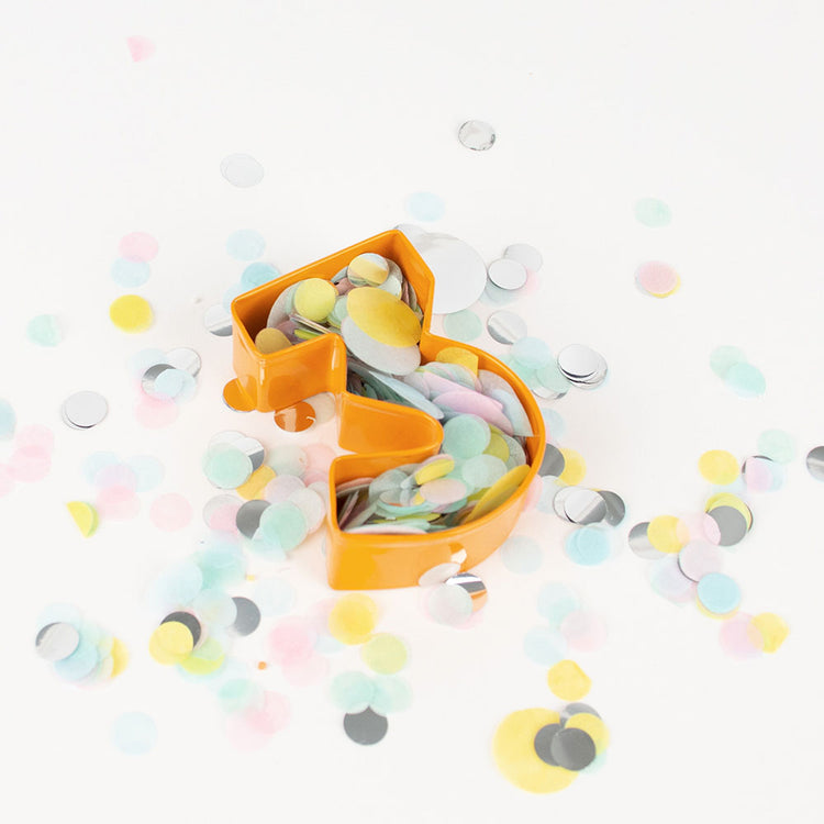 Emporte pieces chiffre 3 pour des biscuits d'anniversaire enfant 3 ans