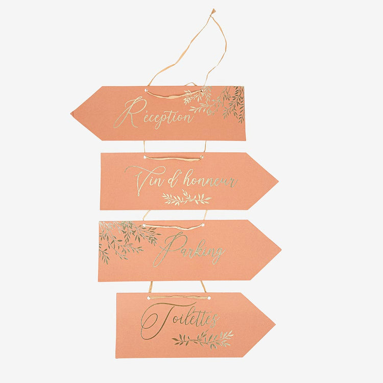 Decoration mariage boheme : flèches directionnelles terracotta et doré