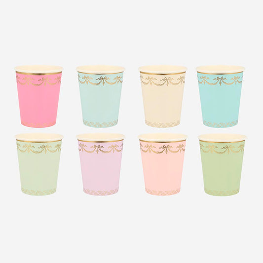 Gobelets en carton pastel et doré Ladurée x Meri Meri pour deco fête