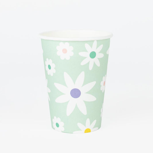 Gobelets marguerites pour decoration table anniversaire fleurs