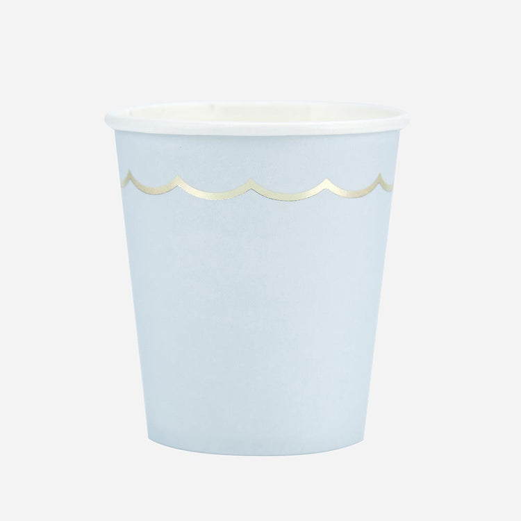 Gobelet bleu pastel et frise dorée pour deco baby shower garçon ou deco baptême garçon