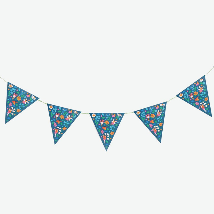 decoration fete anniversaire enfant : guirlande fées et fleurs à suspendre