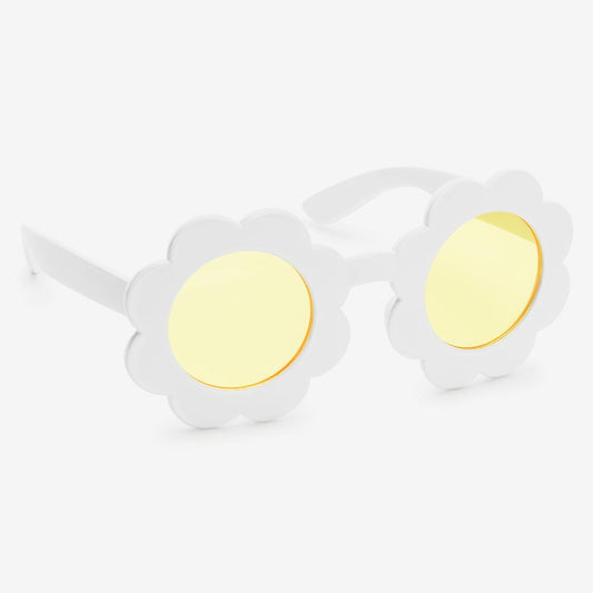 Deguisement anniversaire pour enfants : lunettes en forme de fleur