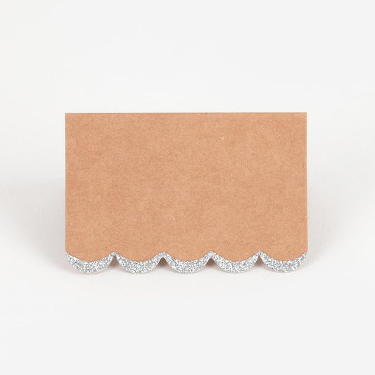 Marque-places kraft avec bordure argentée pour table baptème ou mariage